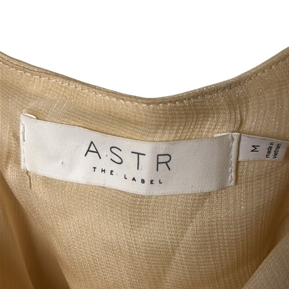 ASTR The Label balloon sleeve smocked top, ruffles,peplum, gold,whimsy,feminine - Picture 5 of 11